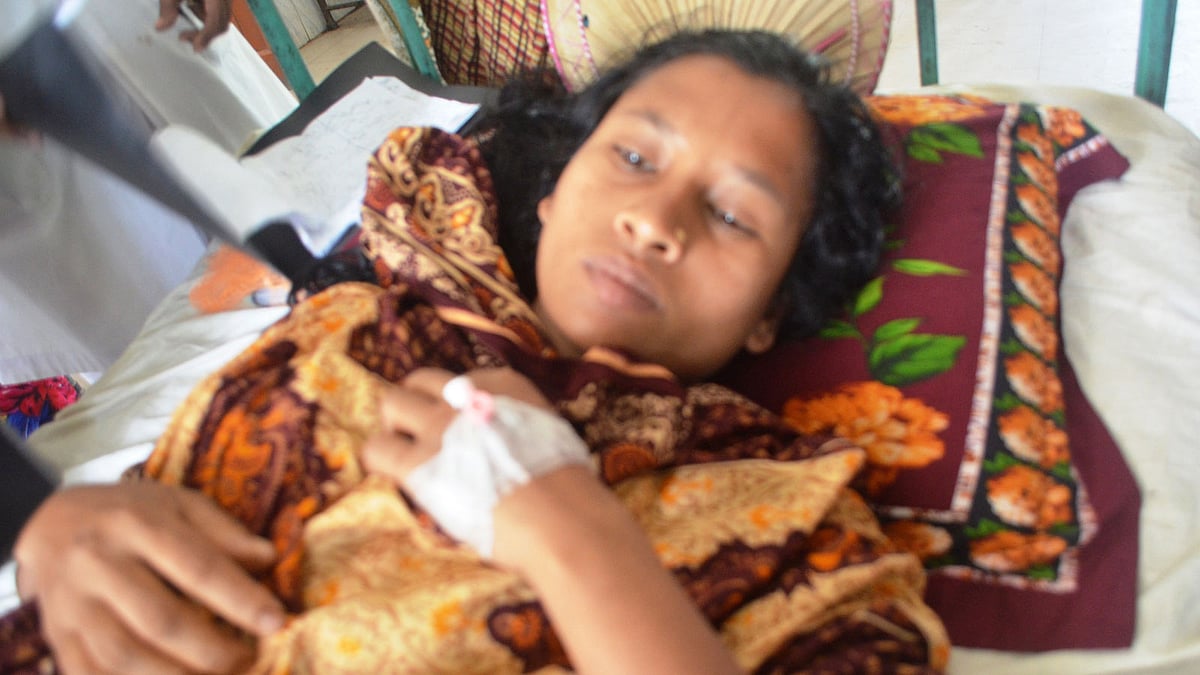 আমেনা খাতুন
