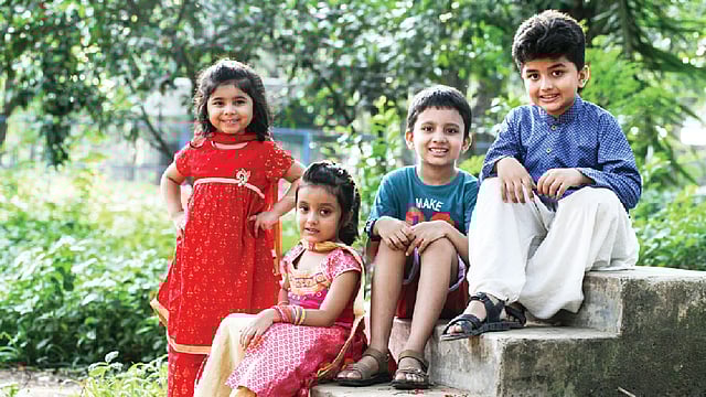 িশশুদের জন্য এবার আরামের কাপড়ে রঙিন পোশাক। মডেল: তাহারাত, তাথৈ, সামি ও ফারিস। পোশাক: টেক্সমার্ট ও সেইলর, ছবি: খালেদ সরকার