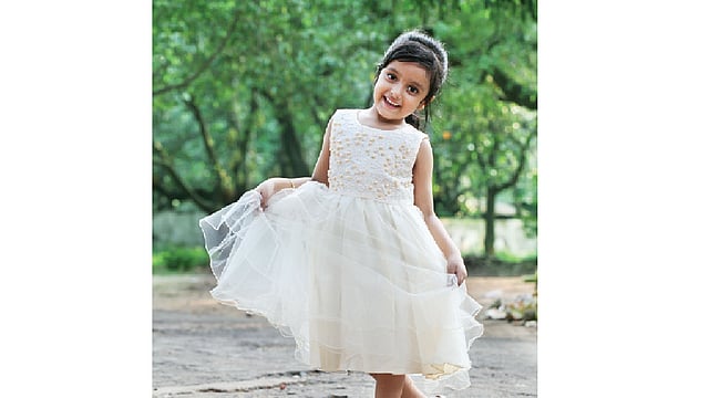 সাদা রঙের পোশাকও থাকবে