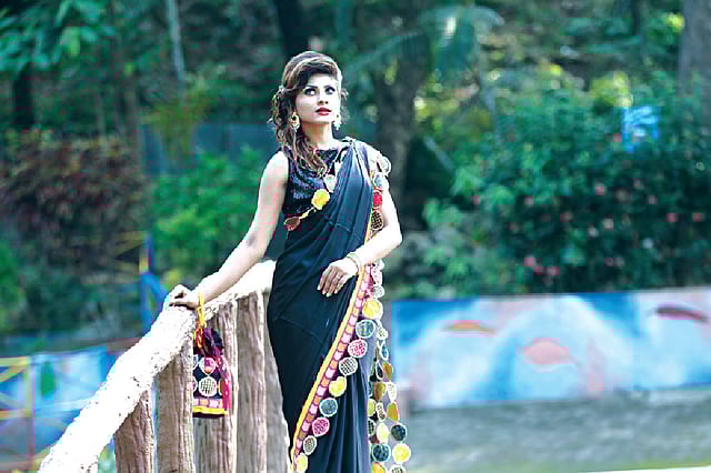 শাড়ি খ বিভাগে দ্বিতীয় আমনাস।        মডেল: নওশীন আরশি