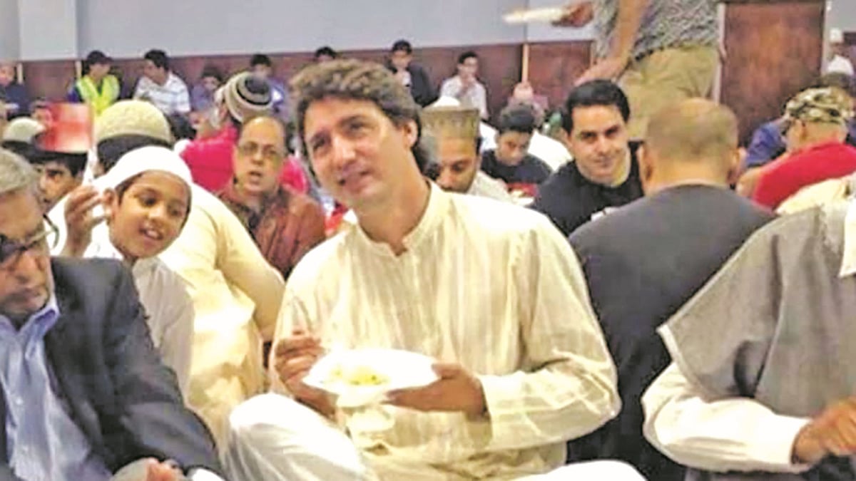 ইফতার অনুষ্ঠানে কানাডার প্রধানমন্ত্রী জাস্টিন ট্রুডো। গত বছরের ছবি
