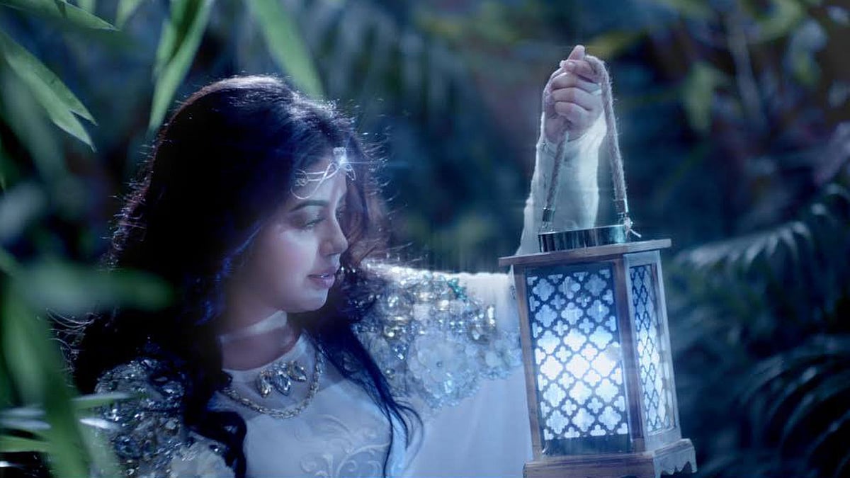 ‘খামোখাই ভালোবাসি’ গানের ভিডিওতে কনা