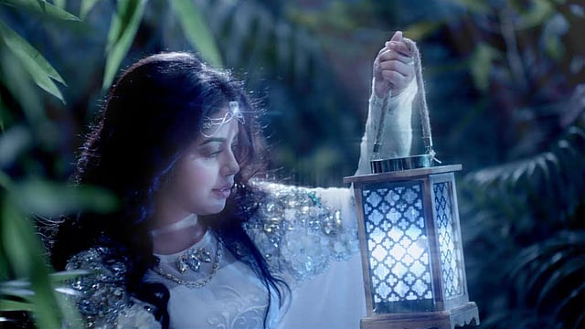 ‘খামোখাই ভালোবাসি’ গানের ভিডিওতে কনা