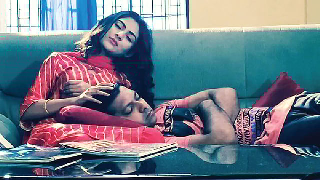 পরিণতি টেলিছবিতে মেহ্জাবীন ও তাহসান। ইমরাউল রাফাত রচিত ও পরিচালিত এই টেলিছবি দেখানো হবে ঈদের দ্বিতীয় দিন বাংলাভিশনে বেলা ২টা ১০ মিনিটে।