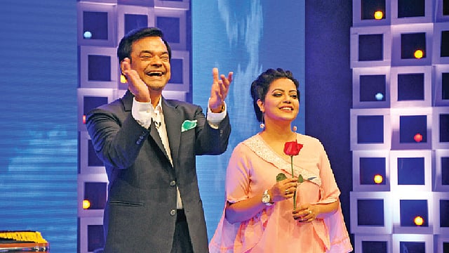 আনন্দমেলা