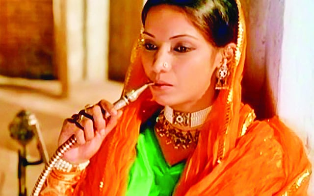 সত্যজিৎ রায়ের ‘শতরঞ্জ কি খিলারি’তে চরিত্র ছোট হলেও কাজে পাওয়া গেছে আনন্দ