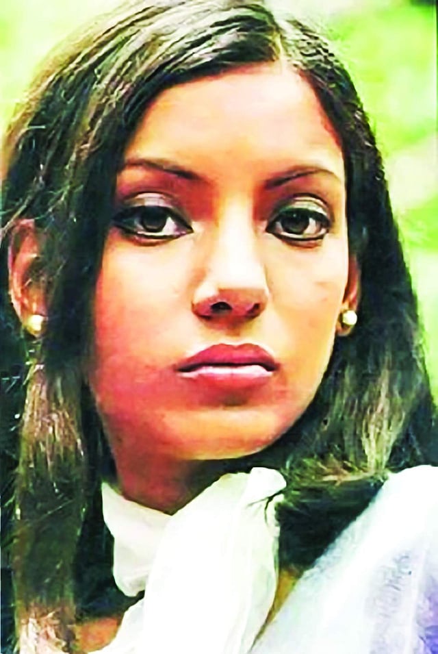 তারুণ্যে