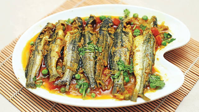 ট্যাংরা মাছের চচ্চড়ি
