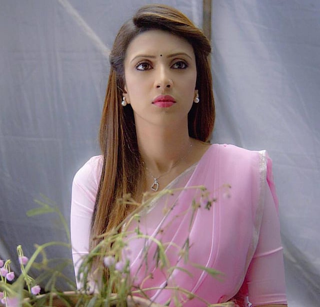 মিম যখন চিরায়ত লাবণ্যময়ী বাঙালি রমণী। ছবি: ফেসবুক