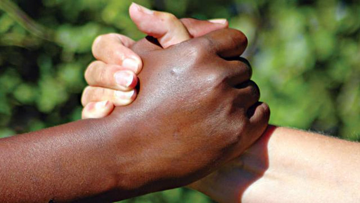 ছবিটি প্রতীকী