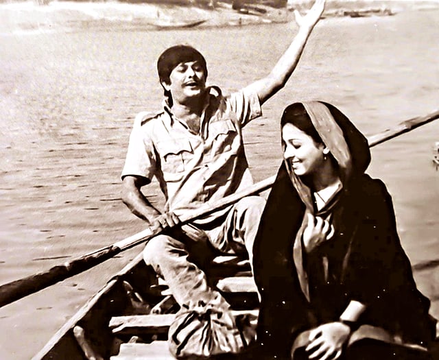 মাটির ঘর ছবিতে শাবানার সঙ্গে, ১৯৭৯