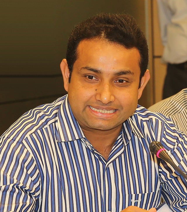 বিনয় দাস