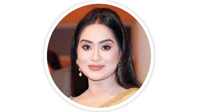 আরটিভিতে রাত ৮টা ৩০ মিনিটে প্রচারিত হবে মম অভিনীত নাটক ঘাউরা মজিদ এখন পেরেশানে