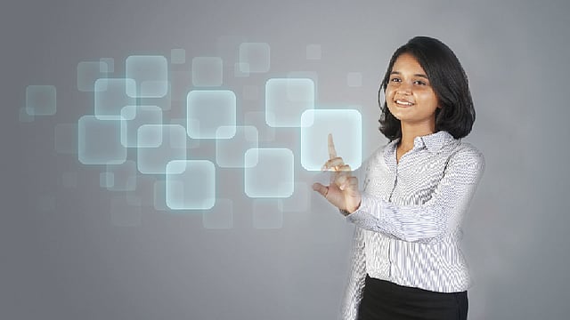 মডেল: সাদিয়া, ছবি: সুমন ইউসুফ, গ্রাফিকস: মনিরুল ইসলাম