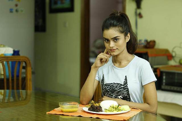 কিছু খাবার রাগ বাড়িয়ে দিতে পারে। আর কিছু খাবার মন শান্ত করে। ছবি: প্রথম আলো