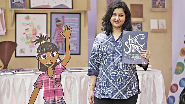 হার স্টোরি বই হাতে জেরিন মাহমুদ হোসেন l ছবি: খালেদ সরকার