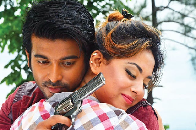 ‘চল পালাই’ ছবিতে শিপন ও তমা মির্জা