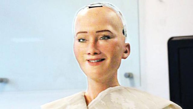 হাস্যোজ্জ্বল সোফিয়া। প্রথম আলো ফাইল ছবি