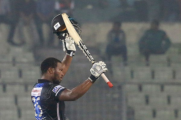 ক্যারিয়ারের প্রথম টি-টোয়েন্টি সেঞ্চুরি পেয়ে গেলেন চার্লস।