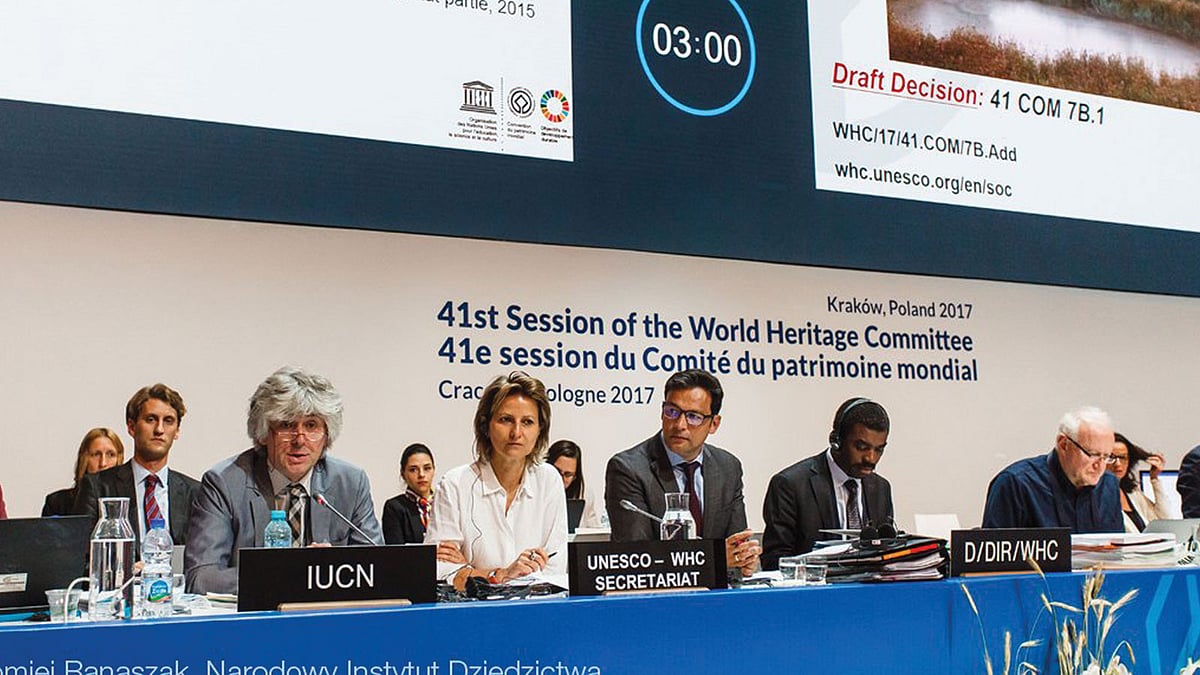 জুলাই মাসের প্রথম সপ্তাহে পোল্যান্ডের ক্র্যাকো শহরে ইউনেসকোর বিশ্ব ঐতিহ্য কমিটির এ সভার সিদ্ধান্ত নিয়ে বিতর্ক দেখা দেয় l ছবি: সংগৃহীত