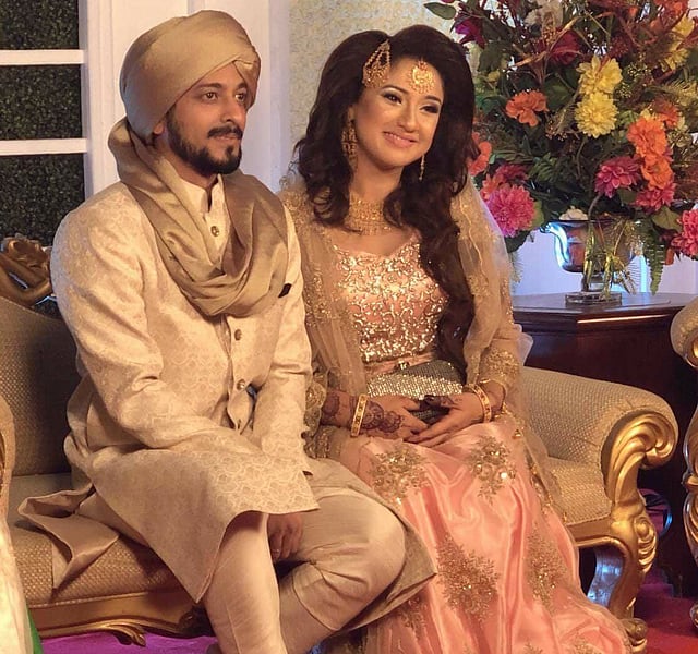 বিয়ের অনুষ্ঠানে শামীম আহমেদ স্টিভ ও সোনিয়া হোসেইন। ছবি: ফেসবুক থেকে নেওয়া