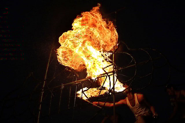 আগুন মুখে নিয়ে এ খেলা বিপদ হলেও বেশ ঘটা করেই পালন করা হয়।