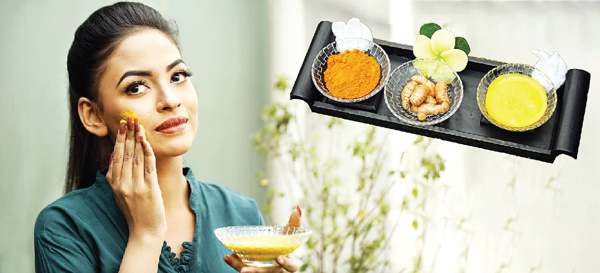 হলুদের সঙ্গে অন্য উপকরণ মেশাতে হবে, নইলে ক্ষতি হতে পারে ত্বকের। মডেল: মোহিনী, ছবি: সুমন ইউসুফ, কৃতজ্ঞতা: বিন্দিয়া এক্সক্লুসিভ