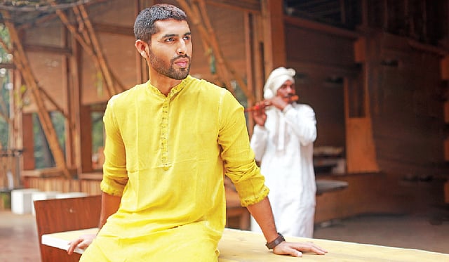 তরুণদের পছন্দ পাঞ্জাবি, আর তাতে বসন্তের ছোঁয়া। পোশাক: সেইলর