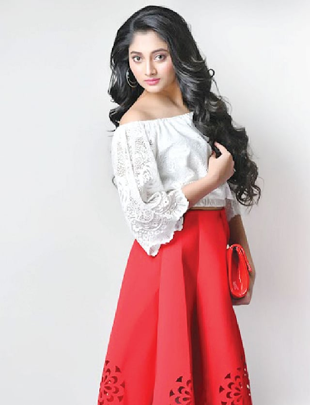 পূজা চেরি