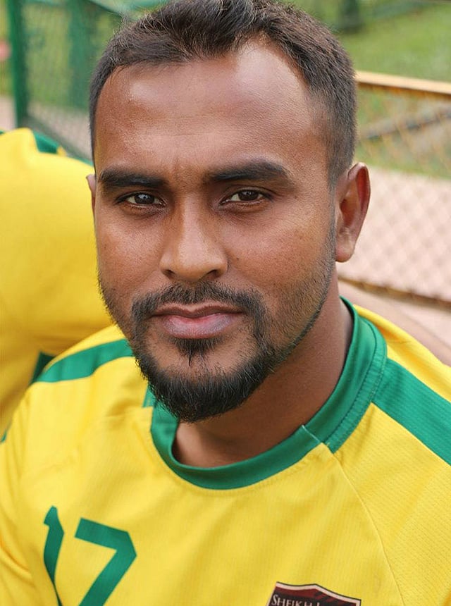 শেখ জামালের জার্সিতে আলি হোসেন। ছবি: সংগৃহীত।