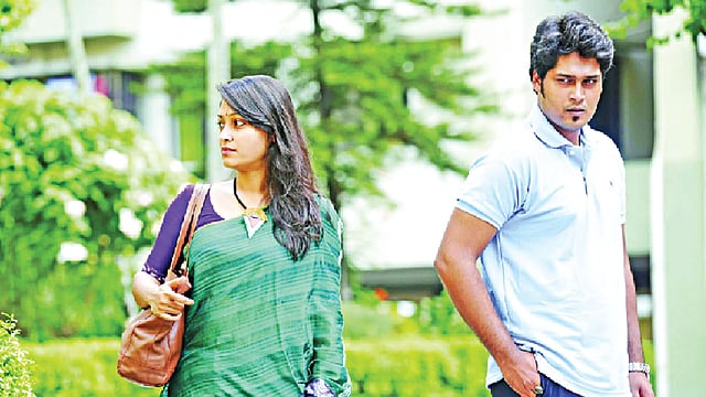 প্রত্যাখ্যাত হলেও আবেগ নিয়ন্ত্রণে রাখতে হবে। ছবি: অধুনা