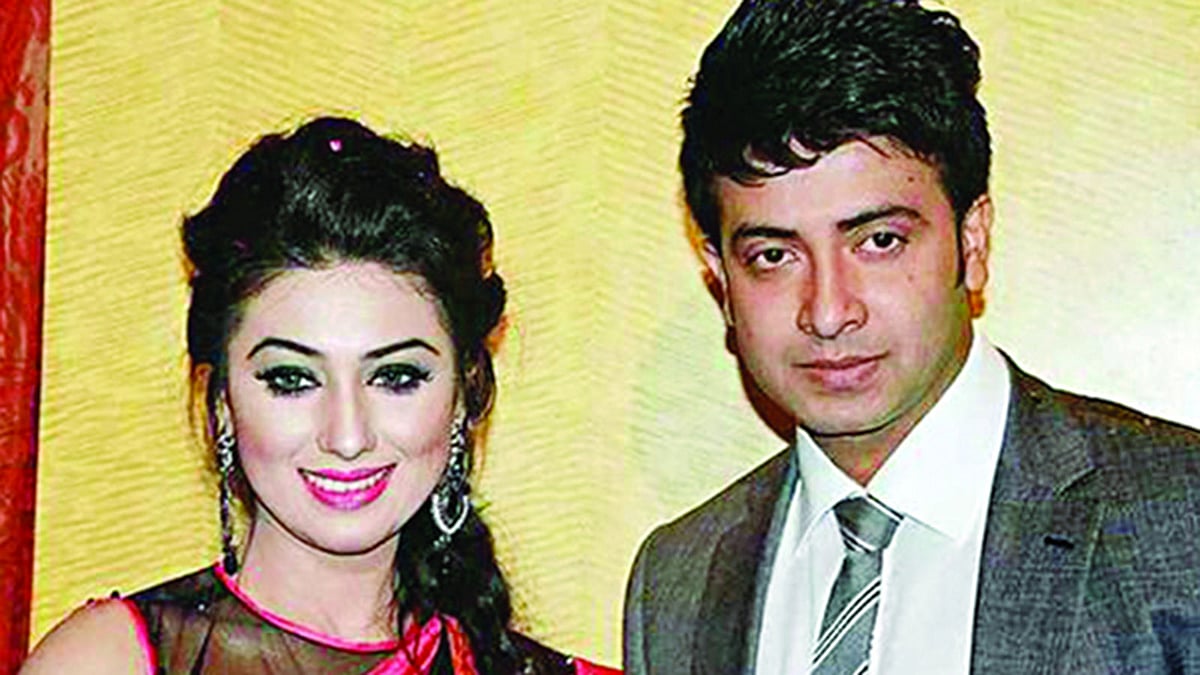 অপু বিশ্বাস ও শাকিব খান