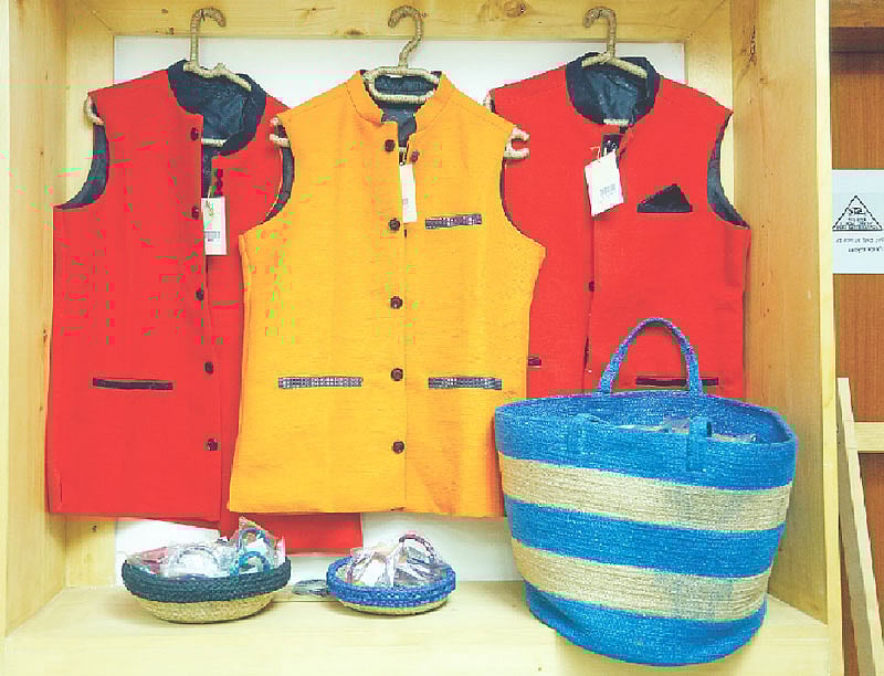 পাটের তৈরি বিভিন্ন পণ্য পাওয়া যাচ্ছে দেশে। কৃতজ্ঞতা: জুট ডাইভারসিফিকেশন প্রমোশন সেন্টার, ছবি: সুমন ইউসুফ