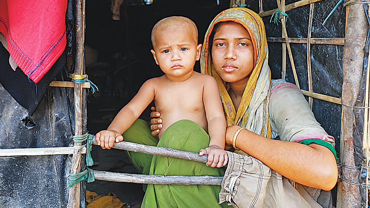 ফেরার অপেক্ষায় রোহিঙ্গারা। ফাইল ছবি