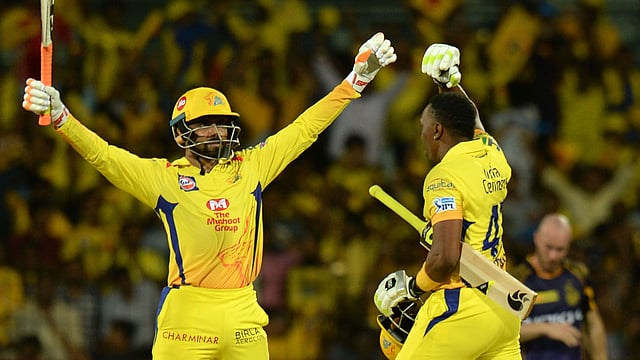 জমজমাট আইপিএলের কাছে কোণঠাসা বাকি ঘরোয়া লিগ। ছবি: এএফপি