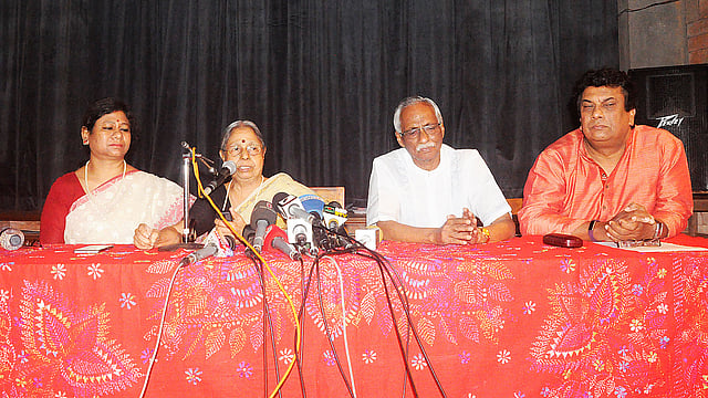 ১৪২৫ বঙ্গাব্দকে বরণের আয়োজন উপলক্ষে ছায়ানটের সংবাদ সম্মেলনে (বাঁ থেকে) লাইসা আহমদ, সন্‌জীদা খাতুন, সারওয়ার আলী ও খায়রুল আনাম।  ছবি: সংগৃহীত