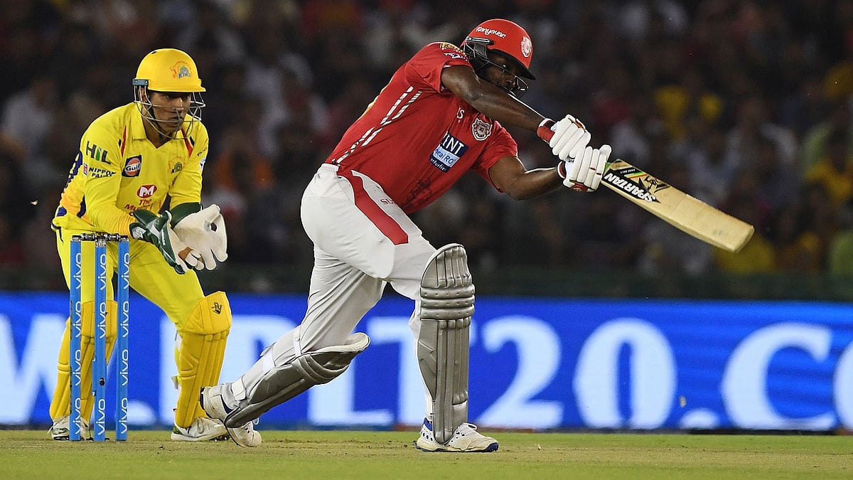 ২০১৮ আইপিএলের শুরুটা ঝোড়ো ফিফটি দিয়ে হলো গেইলের। ছবি: এএফপি