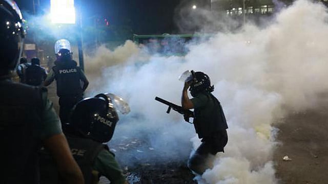 কোটা সংস্কারের দাবিতে আন্দোলনকে কেন্দ্র করে একপর্যায়ে সহিংস ঘটনা ঘটে। প্রথম আলো ফাইল ছবি