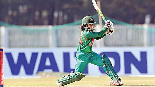 রুমানারা ব্যাটিংয়ে মোটেও ভালো করতে পারেনি। ফাইল ছবি