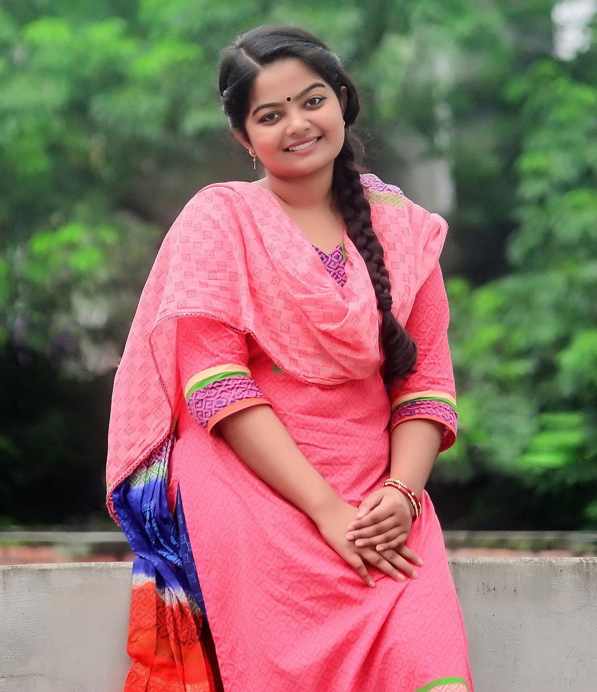 প্রিয়তা এখন জগন্নাথ বিশ্ববিদ্যালয়ে নাট্যকলার খণ্ডকালীন প্রভাষক। ছবি: সংগৃহীত