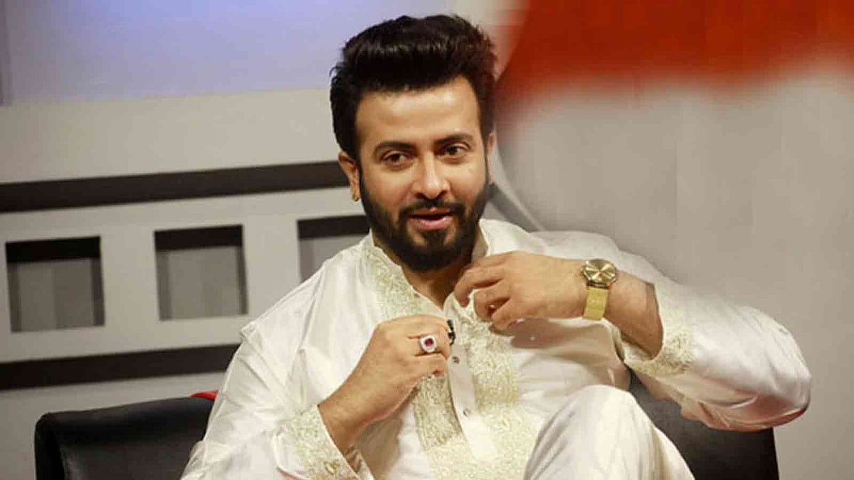 ‘সুলতান’ ছবিতে জিৎ ও ‘ভাইজান এল রে’ ছবিতে অভিনয় করেছেন শাকিব খান