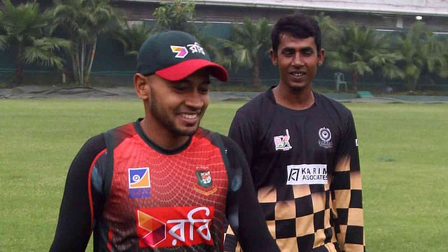 আজ অনুশীলনে হাস্যোজ্জ্বল মুশফিক। ছবি: বিসিবি