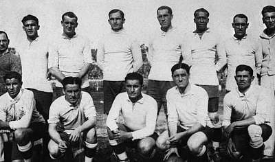 প্রথম বিশ্বকাপজয়ী উরুগুয়ে দল। ফাইল ছবি