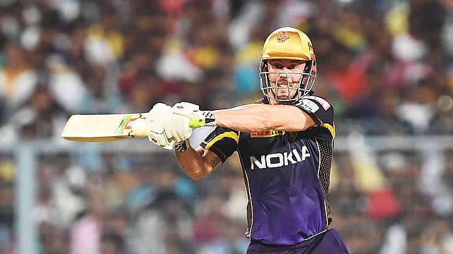 কলকাতার লক্ষ্যটা সহজ ছিল, সেটি কঠিন হতে দেননি ক্রিস লিন। ছবি: এএফপি