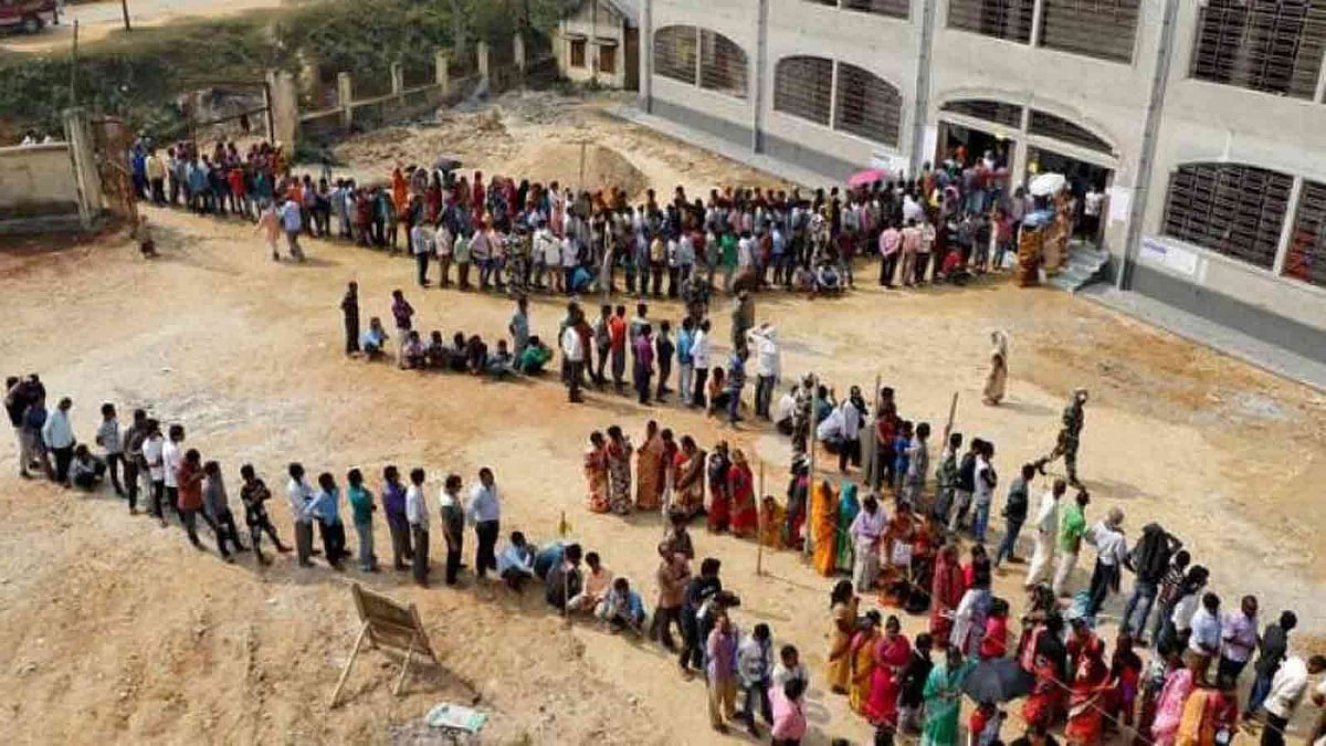 কর্ণাটকের নির্বাচন হওয়ার পরও রাজনৈতিক নাটক অব্যাহত। ছবি: রয়টার্স