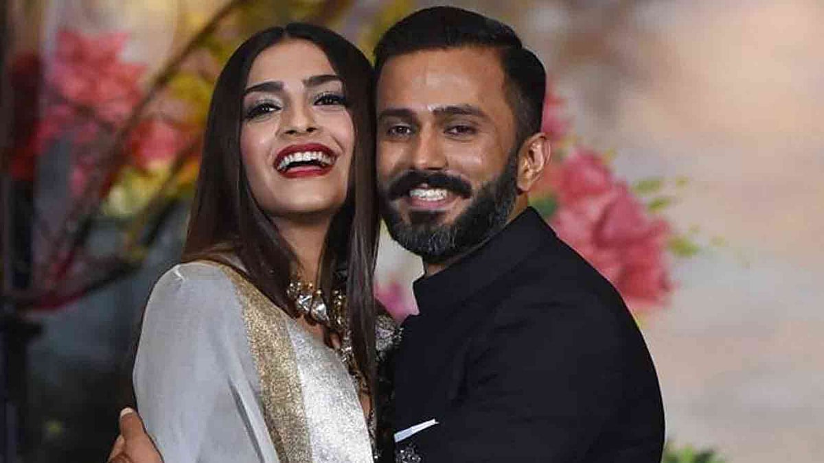 বিয়ের পর সোনম কাপুর ও আনন্দ আহুজা
