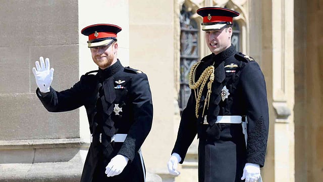 বিয়ের আগে ভাই হ্যারির সঙ্গে প্রিন্স উইলিয়াম। ছবি: এএফপি