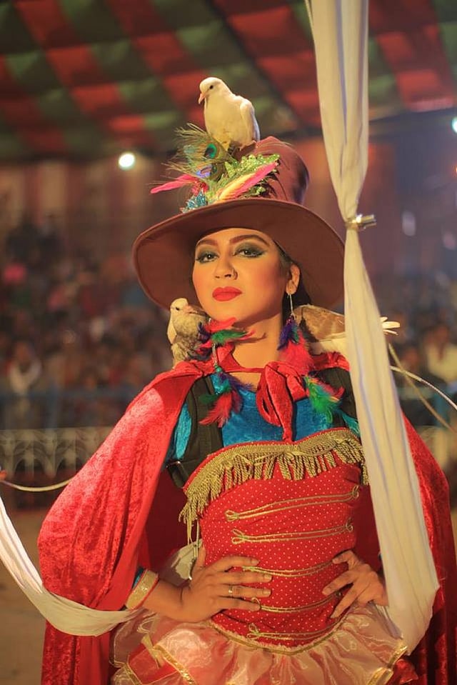 ‘বিউটি সার্কাস’ ছবিতে জয়া আহসান