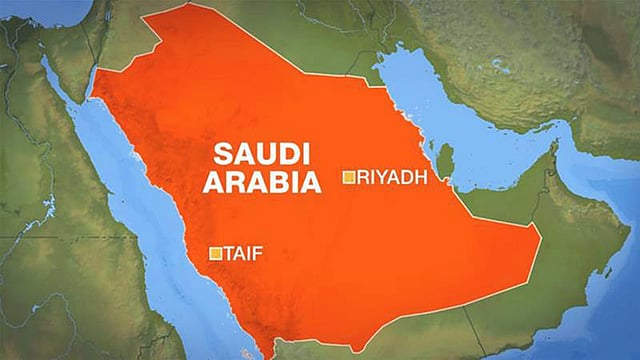 সৌদি আরবের সামরিক ঘাঁটিতে বন্দুকধারীরা সন্ত্রাসী হামলা চালিয়েছে।