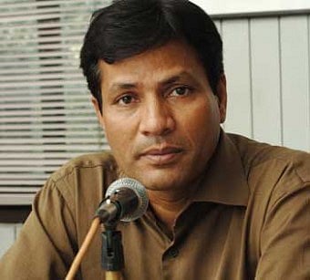 বাদল রায়ের স্ত্রীর অভিযোগ, তাঁর স্বামীকে হুমকি দিয়েছেন বাফুফে সাধারণ সম্পাদক আবু নাঈম সোহাগ। ফাইল ছবি